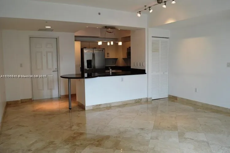 Downtown Dadeland #B314 image #6