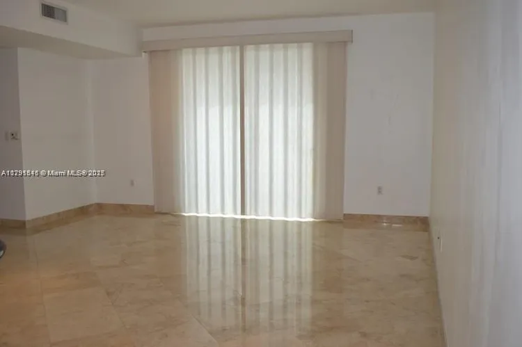 Downtown Dadeland #B314 image #9