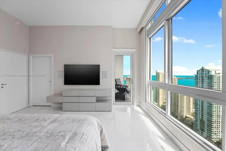 Met1 #PH-3902 image #12