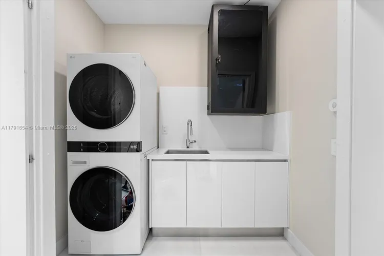 Met1 #PH-3902 image #16