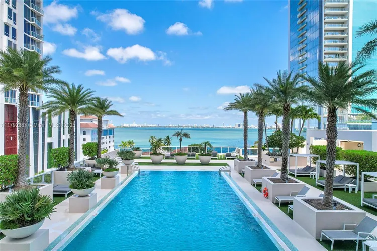 Bay House #2501 image #13