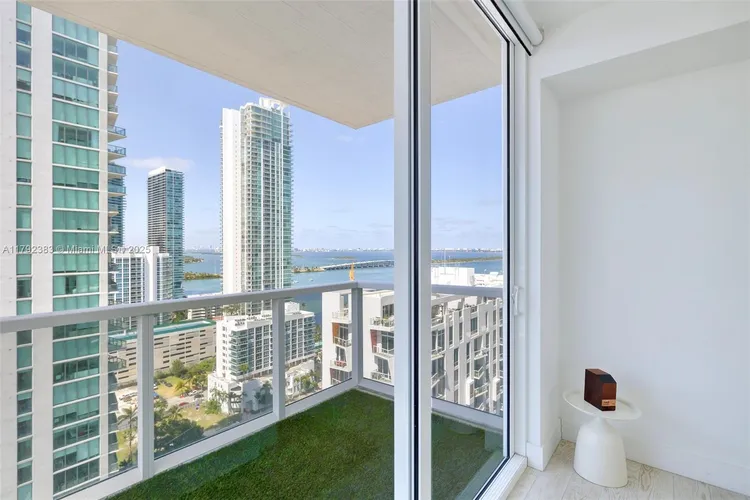 Bay House #2501 image #25