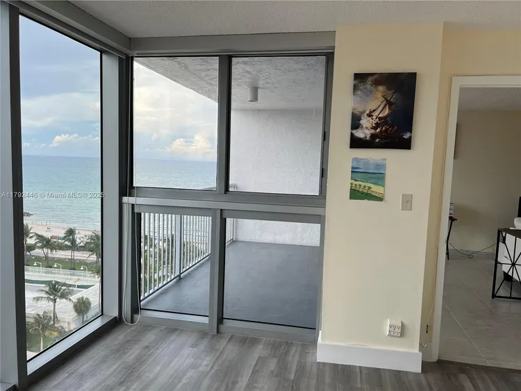 Mirasol Ocean Towers #1405 image #9