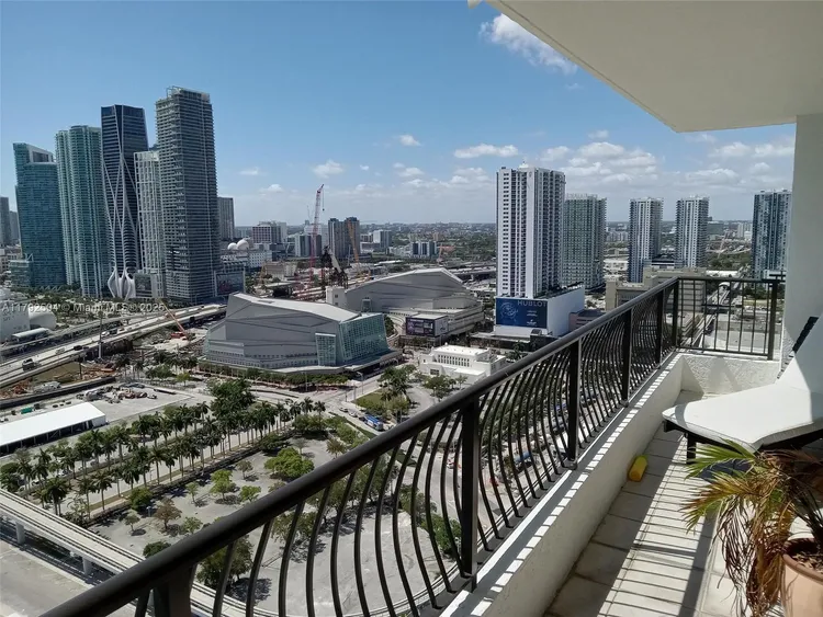 The Venetia #33H image #26