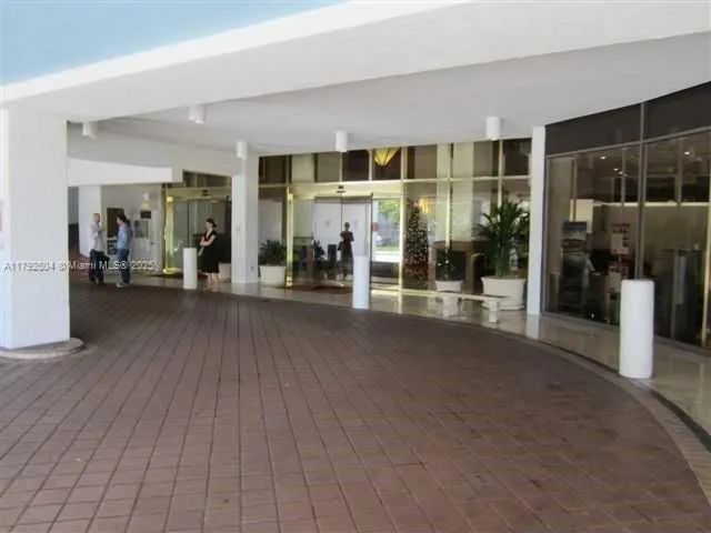 The Venetia #33H image #28