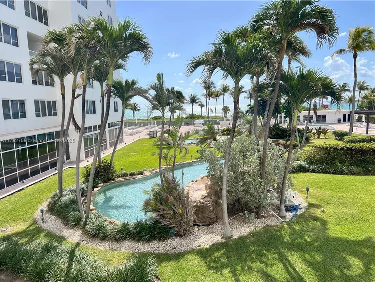 Carriage Club North #214 image #20