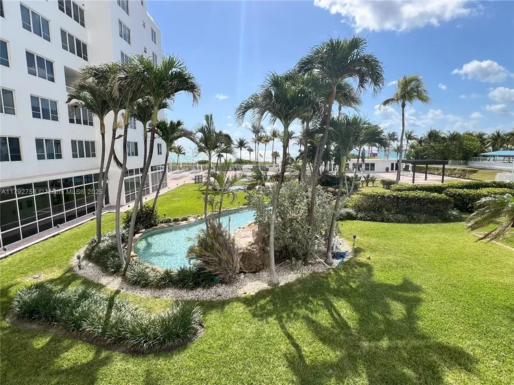 Carriage Club North #214 image #21