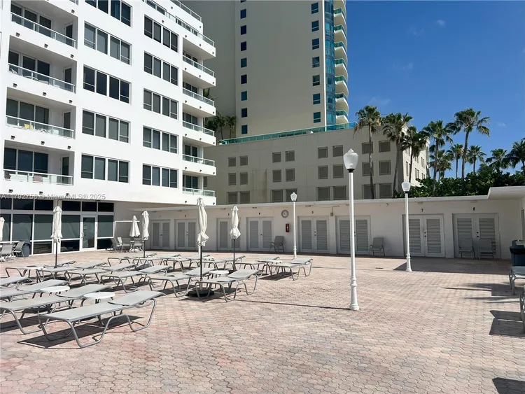 Carriage Club North #214 image #27