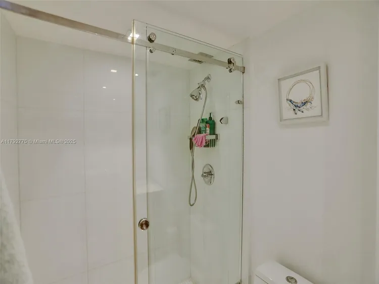 Del Prado South Tower #1904 image #20