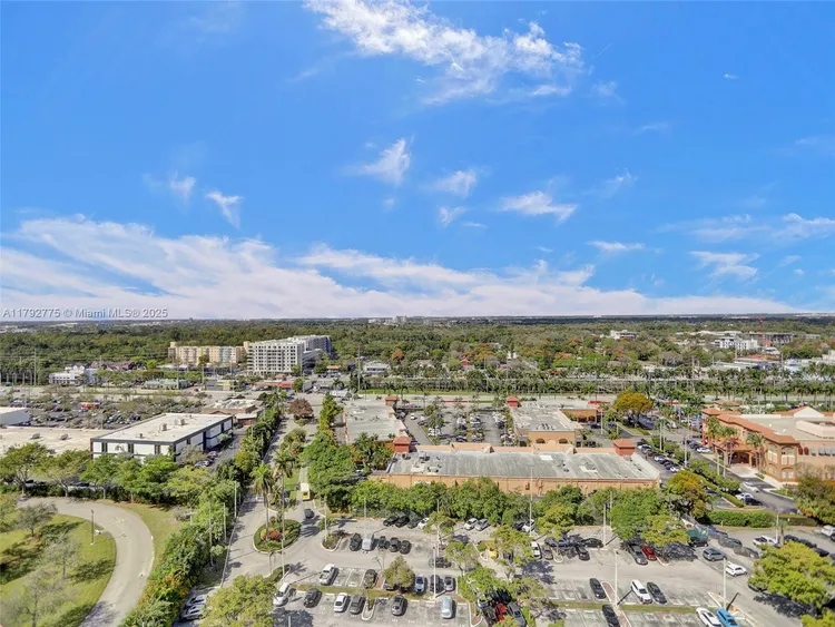 Del Prado South Tower #1904 image #33