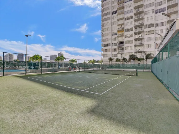 Del Prado South Tower #1904 image #39