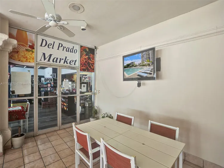 Del Prado South Tower #1904 image #42