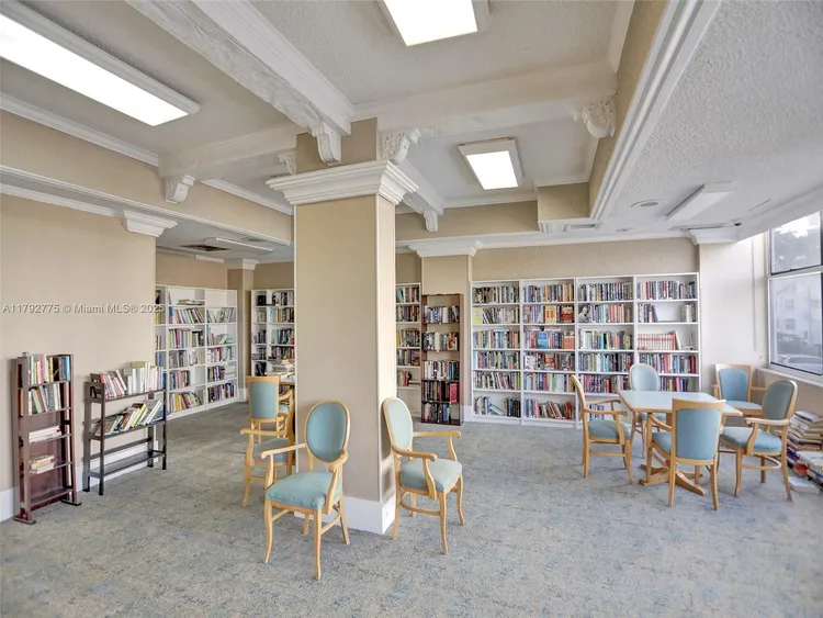 Del Prado South Tower #1904 image #46