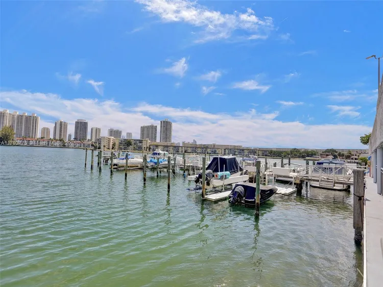 Del Prado South Tower #1904 image #47