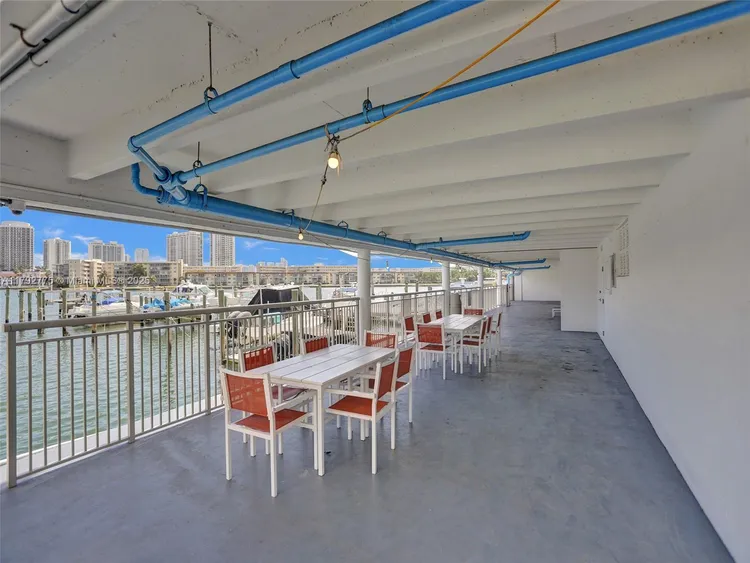 Del Prado South Tower #1904 image #48