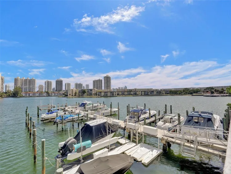 Del Prado South Tower #1904 image #50