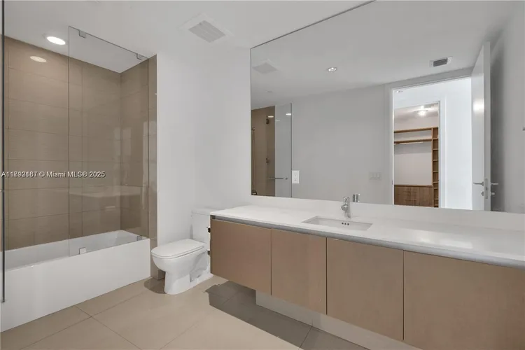 Echo Aventura #611 image #16