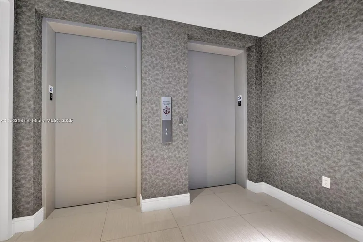 Echo Aventura #611 image #23