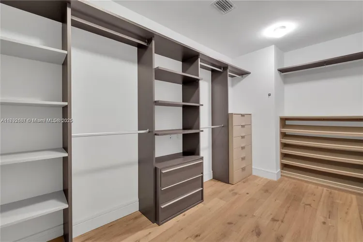 Echo Aventura #611 image #7