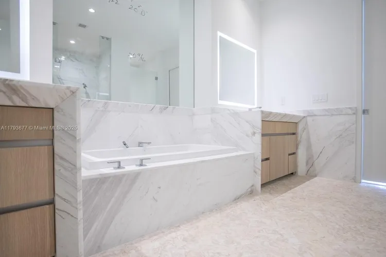 Two Park Grove #20D image #25