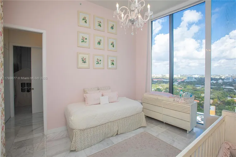 Two Park Grove #20D image #9