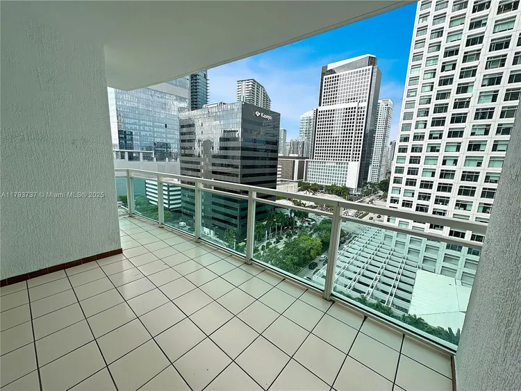 The Plaza on Brickell South #1401 image #15
