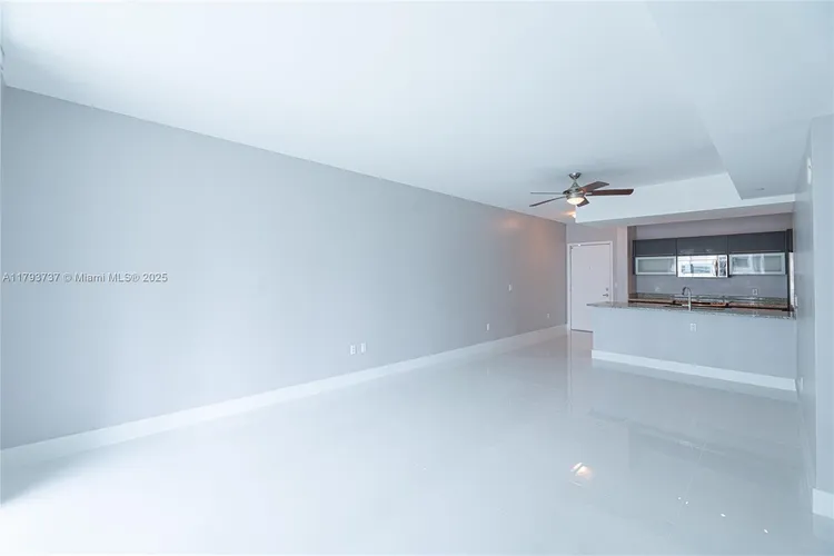 The Plaza on Brickell South #1401 image #8