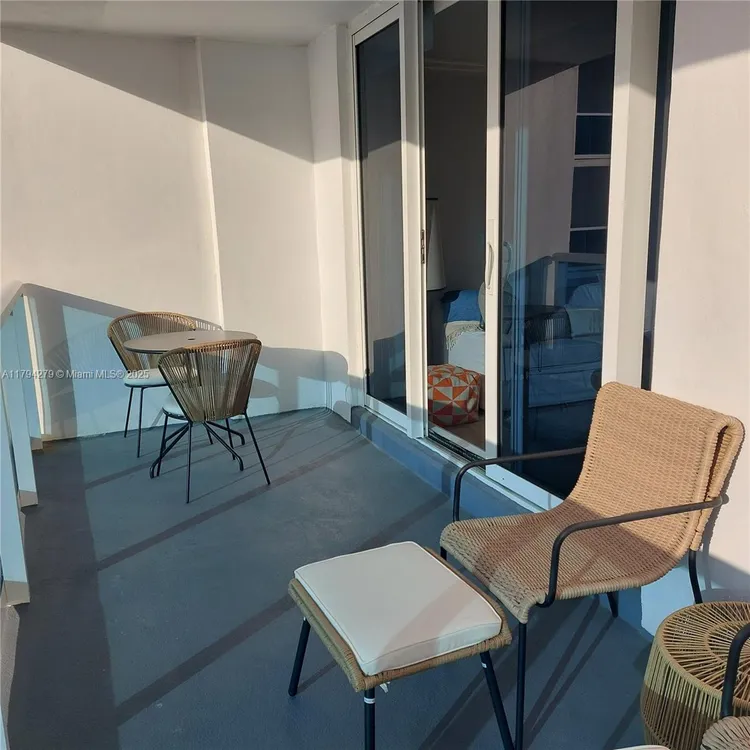 Roney Palace #1125 image #10