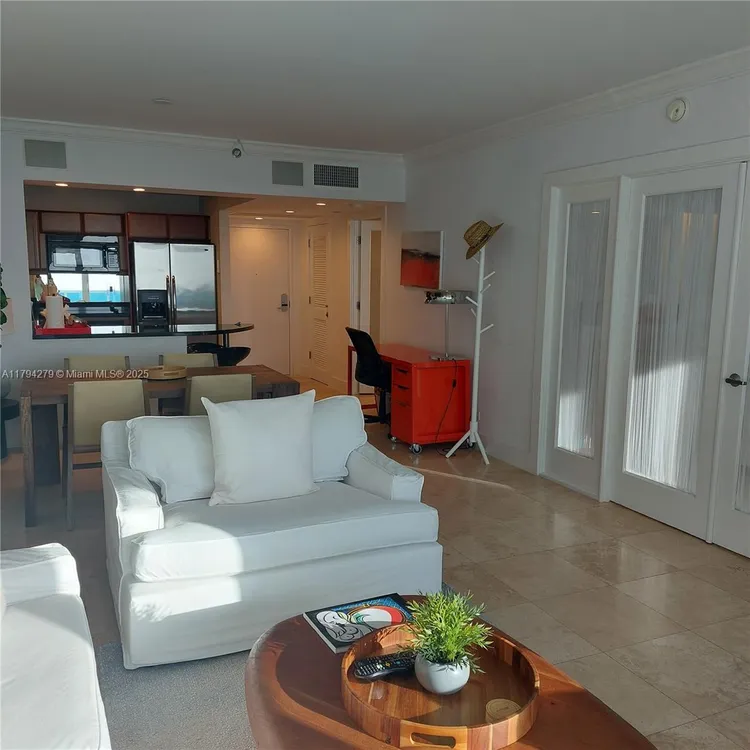 Roney Palace #1125 image #15