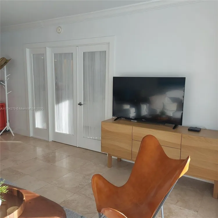 Roney Palace #1125 image #17