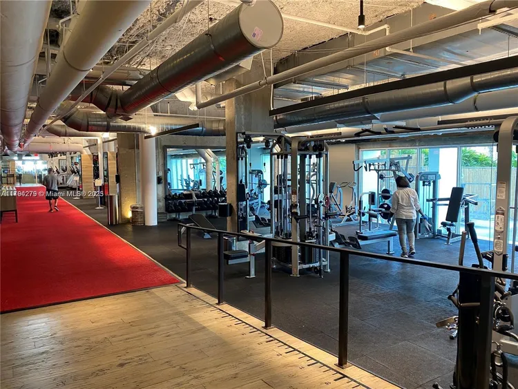 Roney Palace #1125 image #37