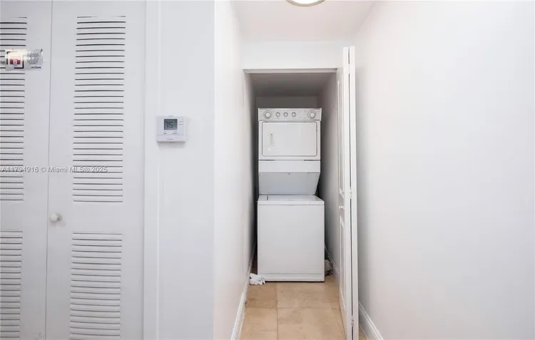 Sail on Brickell #2708 image #15