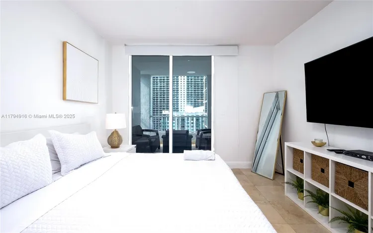 Sail on Brickell #2708 image #9