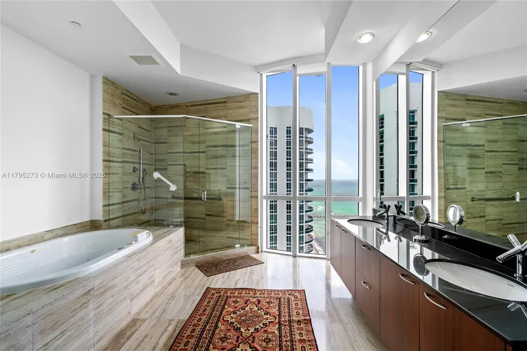 Trump Tower 3 #3901 image #11