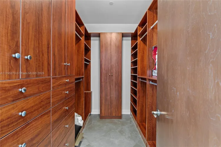 Trump Tower 3 #3901 image #15