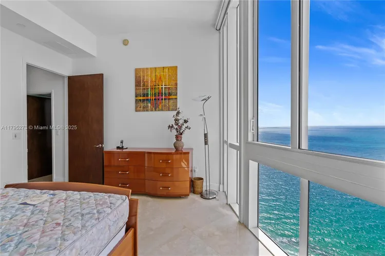 Trump Tower 3 #3901 image #20