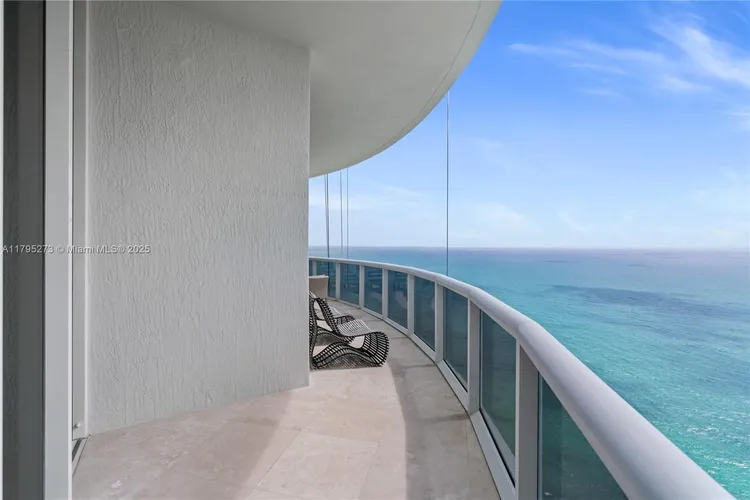 Trump Tower 3 #3901 image #41