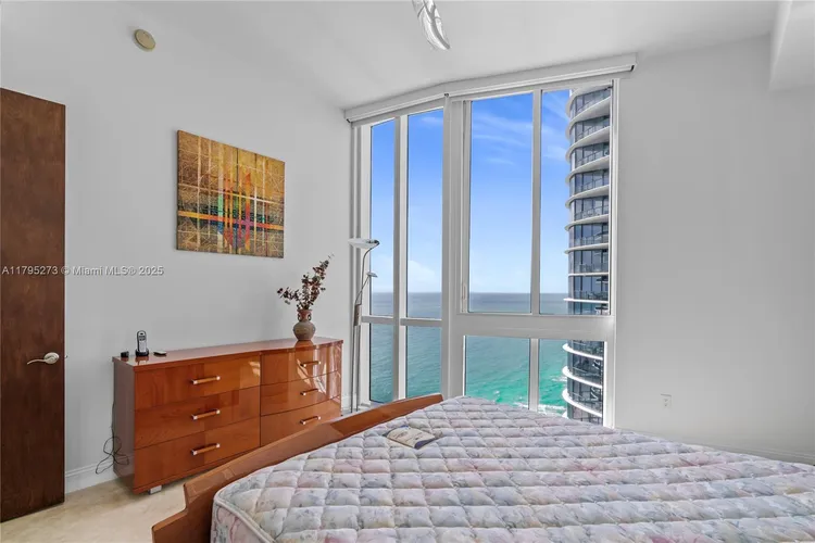 Trump Tower 3 #3901 image #52