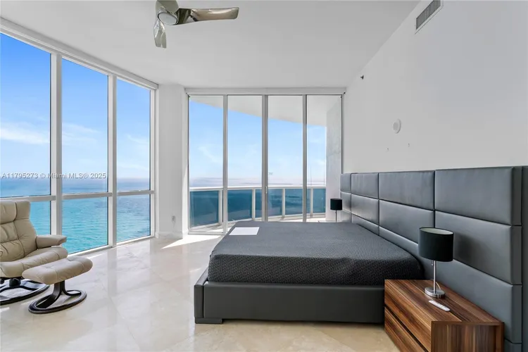 Trump Tower 3 #3901 image #53