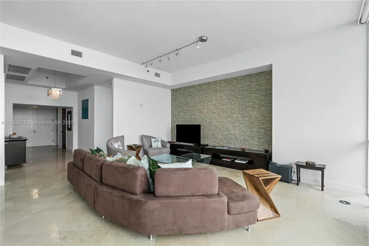 Trump Tower 3 #3901 image #58