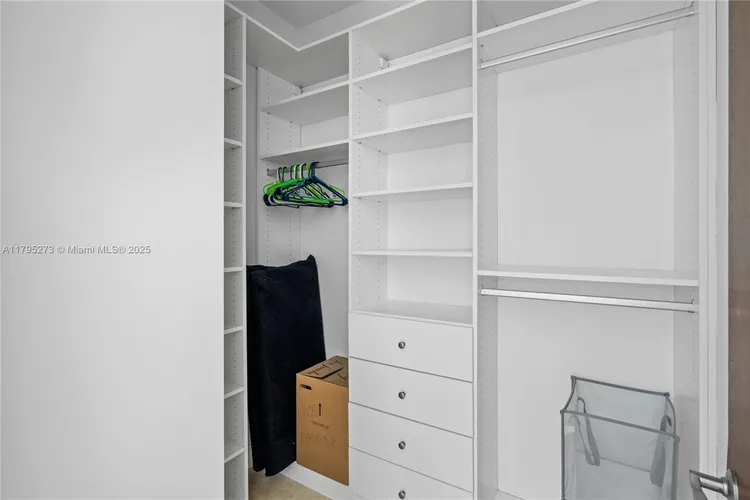 Trump Tower 3 #3901 image #63