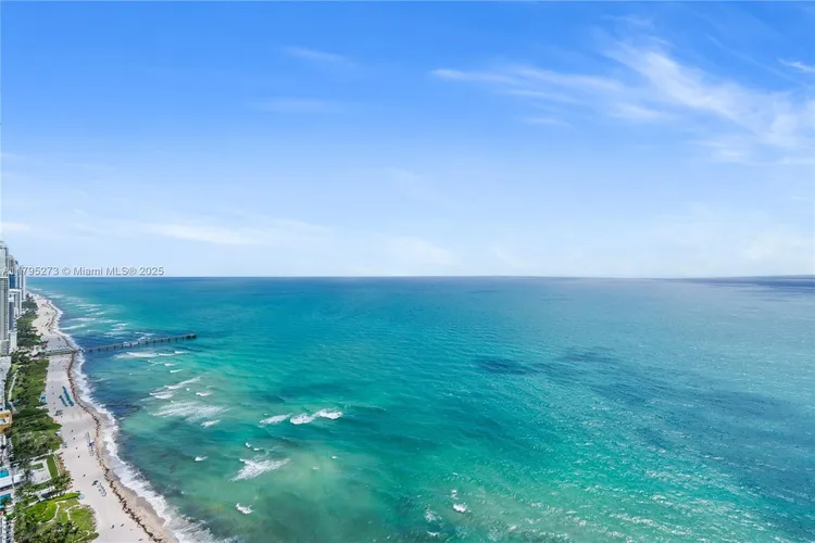 Trump Tower 3 #3901 image #6