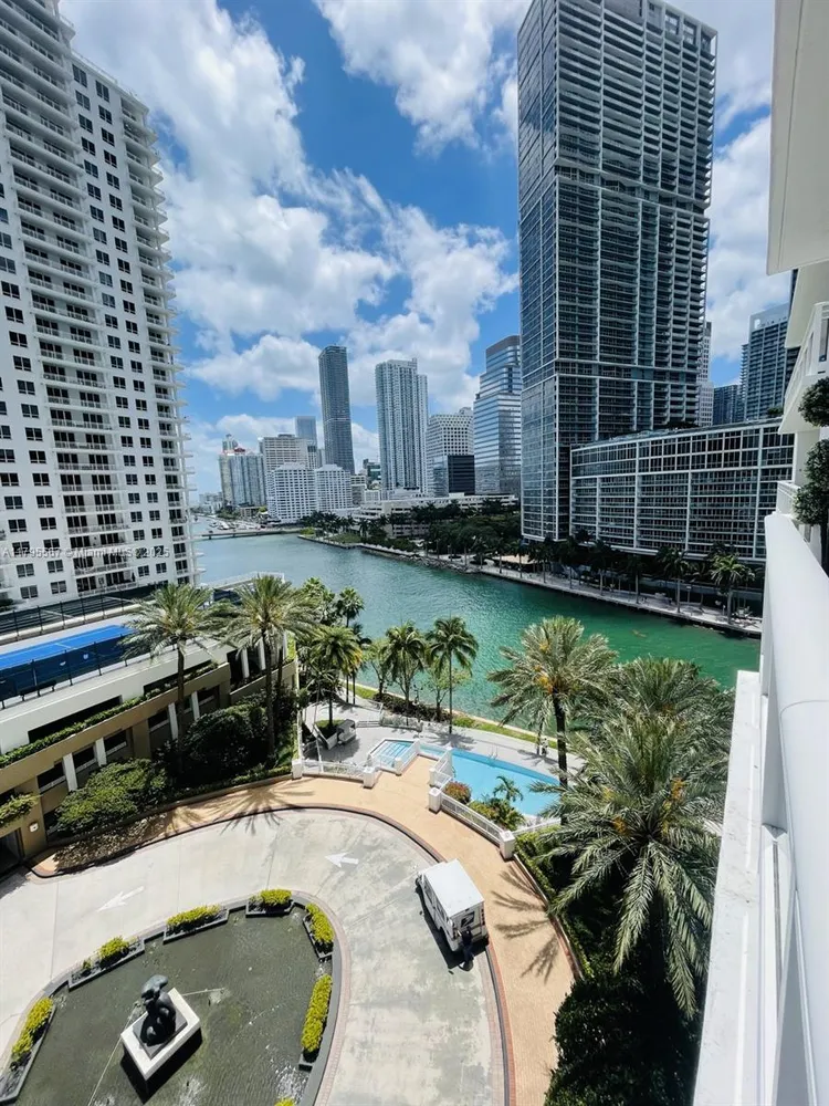 Carbonell #1002 image #7