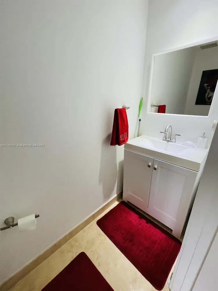 Carbonell #1002 image #9