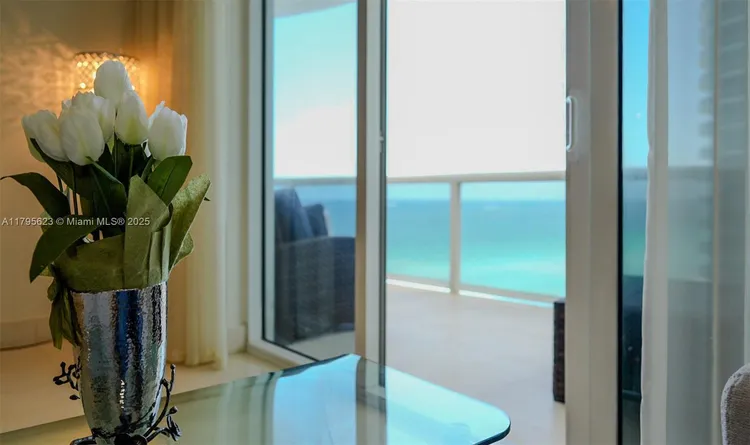 Trump Tower 2 #1102 image #7