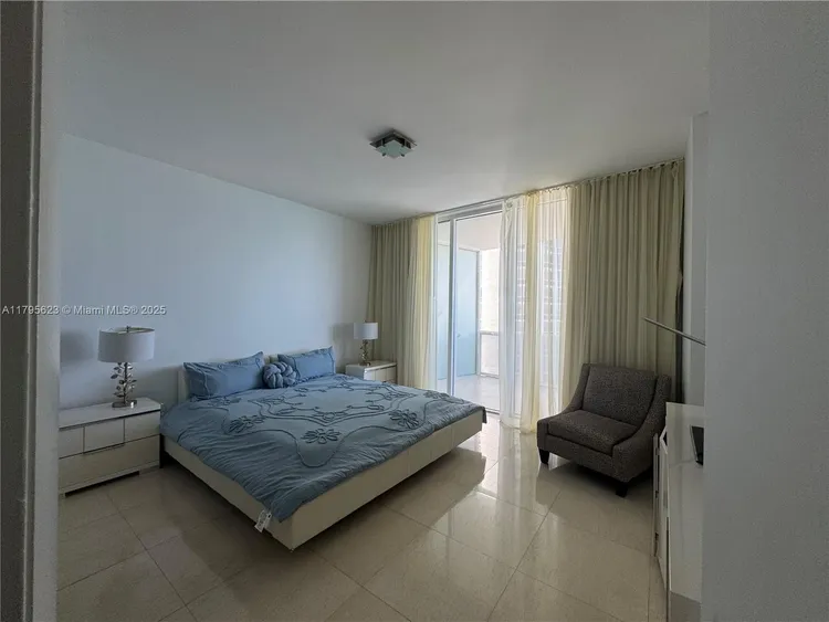 Trump Tower 2 #1102 image #8