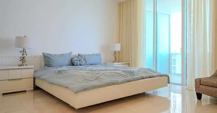 Trump Tower 2 #1102 image #9