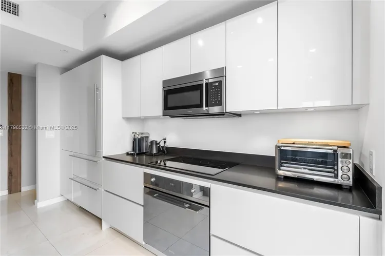 1010 Brickell #3501 image #10