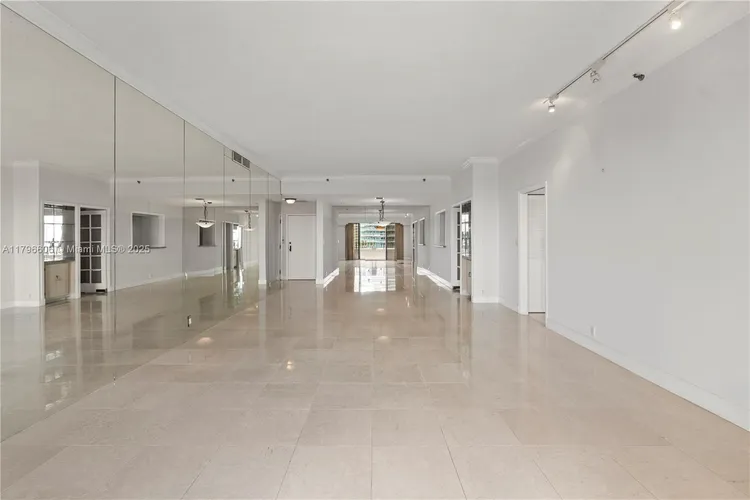 Key Colony I - Tidemark #633 image #11