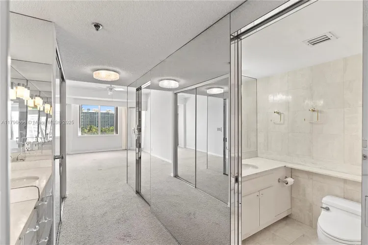 Key Colony I - Tidemark #633 image #28